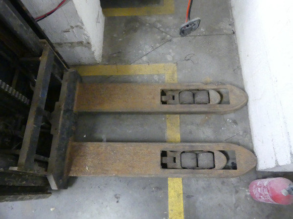 REF:2245.18.36 - Gerbeur électrique BT Staxio SWE120 L - Otros maquinaria: foto 4 REF:2245.18.36 - Gerbeur électrique BT Staxio SWE120 L - Otros maquinaria: foto 4