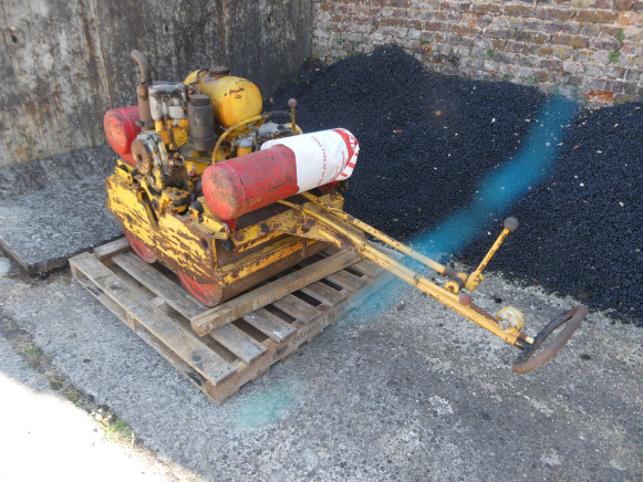 Rouleau compresseur Duomat R66 - Mini compactadora: foto 1 Rouleau compresseur Duomat R66 - Mini compactadora: foto 1