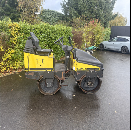 Rouleau compresseur Wacker Neuson RD11 AEC - Apisonadora de asfalto: foto 1 Rouleau compresseur Wacker Neuson RD11 AEC - Apisonadora de asfalto: foto 1