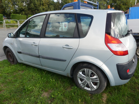 Voiture Renault Scenic 1.9 DCI - Coche: foto 3 Voiture Renault Scenic 1.9 DCI - Coche: foto 3