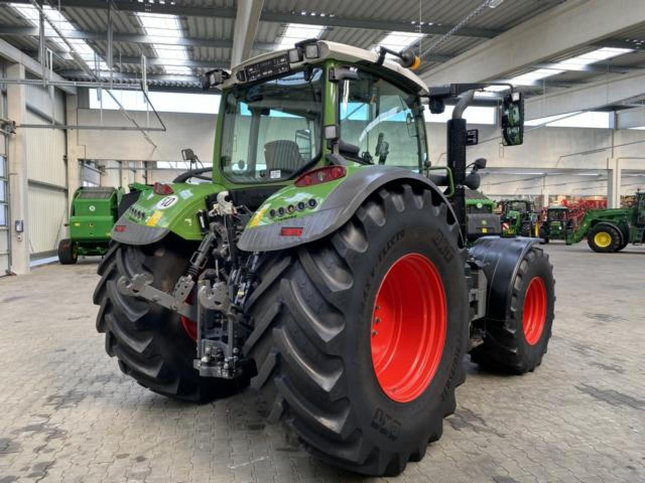 Fendt 724 Vario S4 Profi - Tractor: foto 5 Fendt 724 Vario S4 Profi - Tractor: foto 5