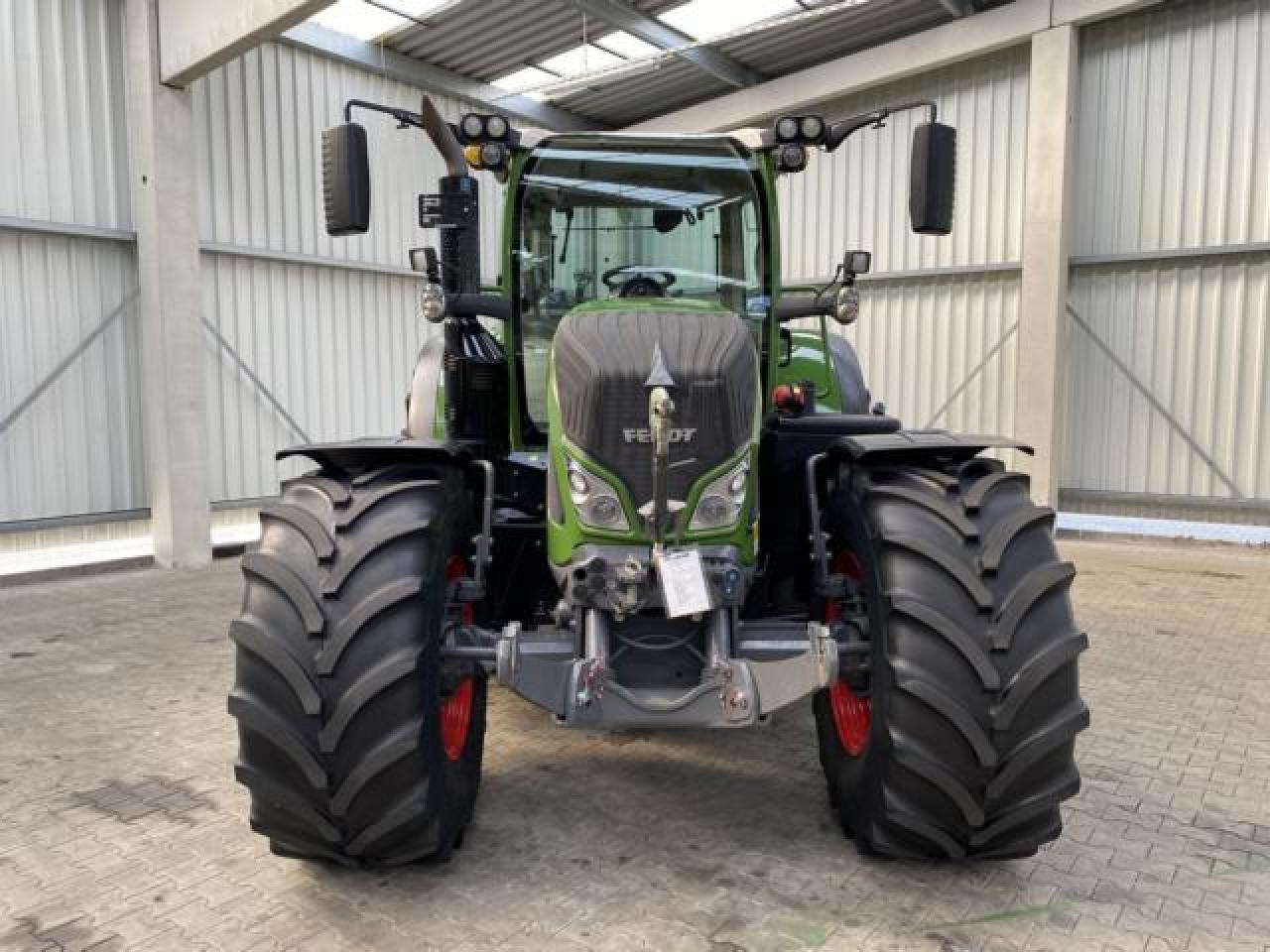 Fendt 724 Vario S4 Profi - Tractor: foto 2 Fendt 724 Vario S4 Profi - Tractor: foto 2