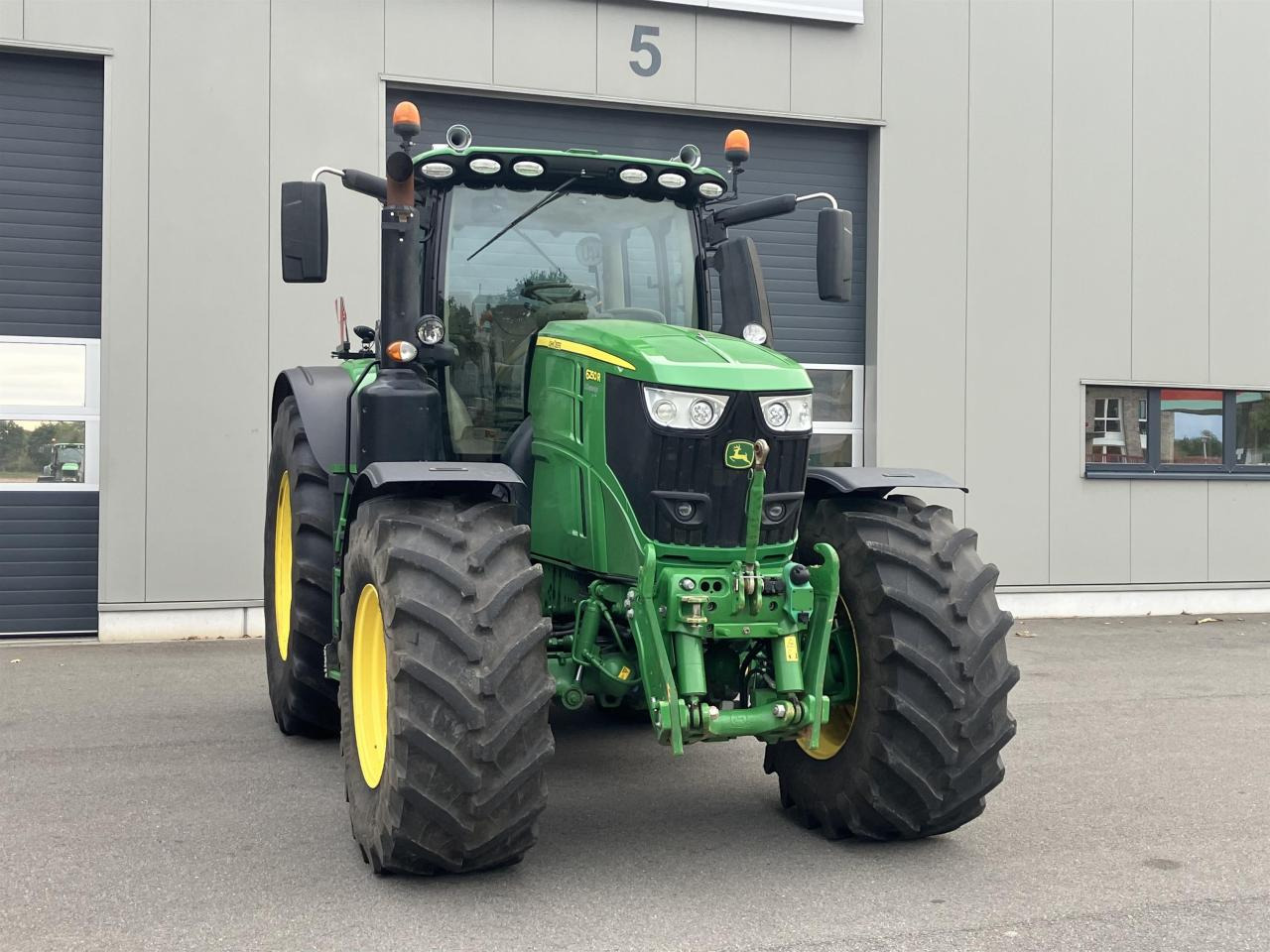 John Deere 6250R - Tractor: foto 3 John Deere 6250R - Tractor: foto 3