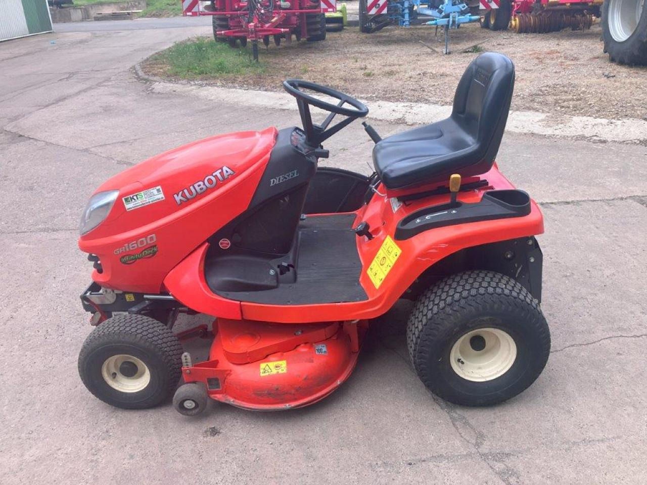 Kubota GR1600-ID-II - Cortacésped: foto 1 Kubota GR1600-ID-II - Cortacésped: foto 1