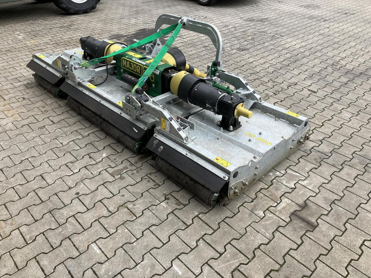 Major MJ65-300 - Cortacésped: foto 2 Major MJ65-300 - Cortacésped: foto 2