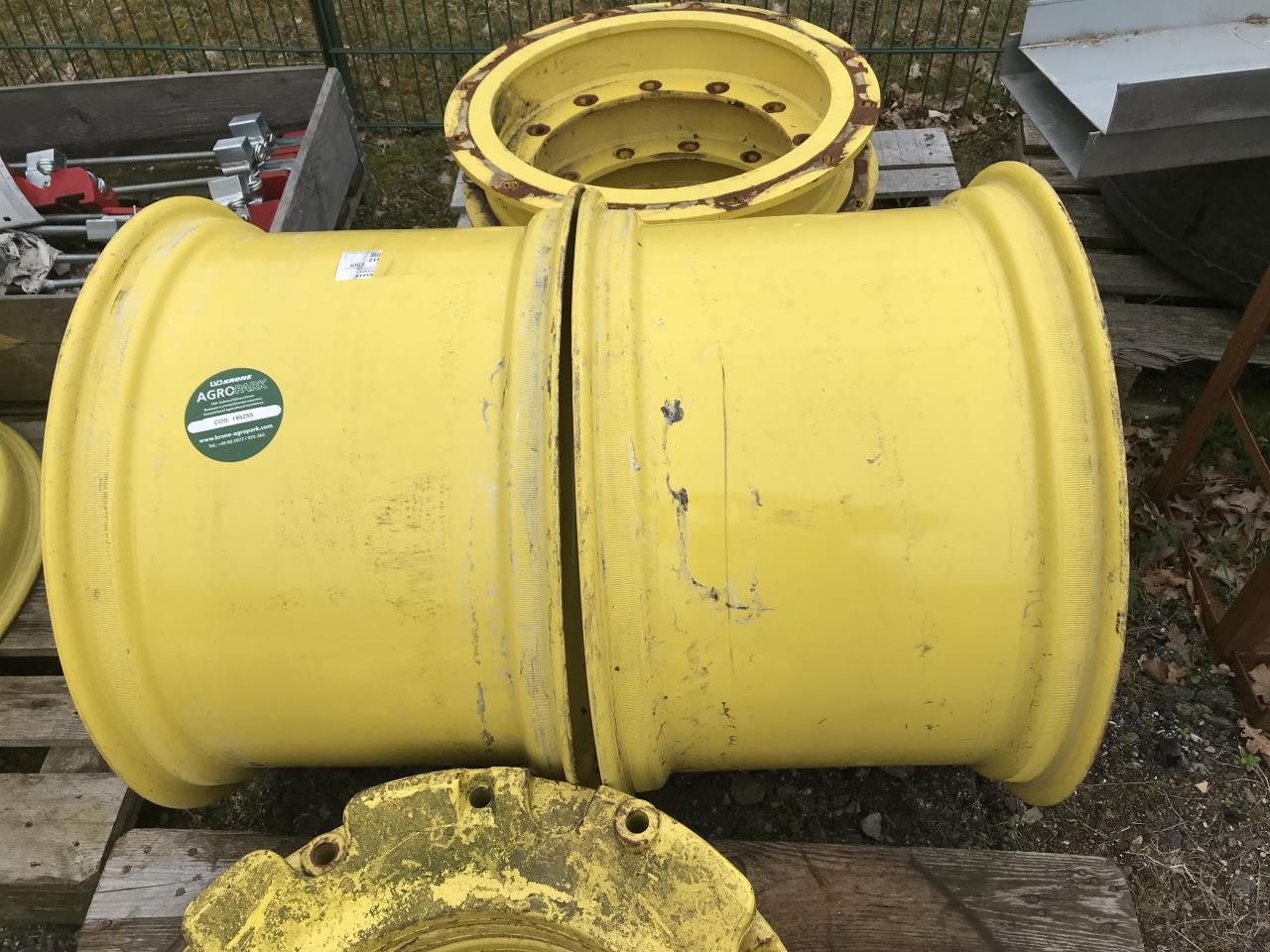 Titan 18x28 - Neumático para Maquinaria agrícola: foto 1 Titan 18x28 - Neumático para Maquinaria agrícola: foto 1