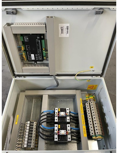 Deap Sea Electronics DSE 100 Ampère ATS Automatische Netovername Paneel nieuw ! - Generador industriale: foto 4 Deap Sea Electronics DSE 100 Ampère ATS Automatische Netovername Paneel nieuw ! - Generador industriale: foto 4
