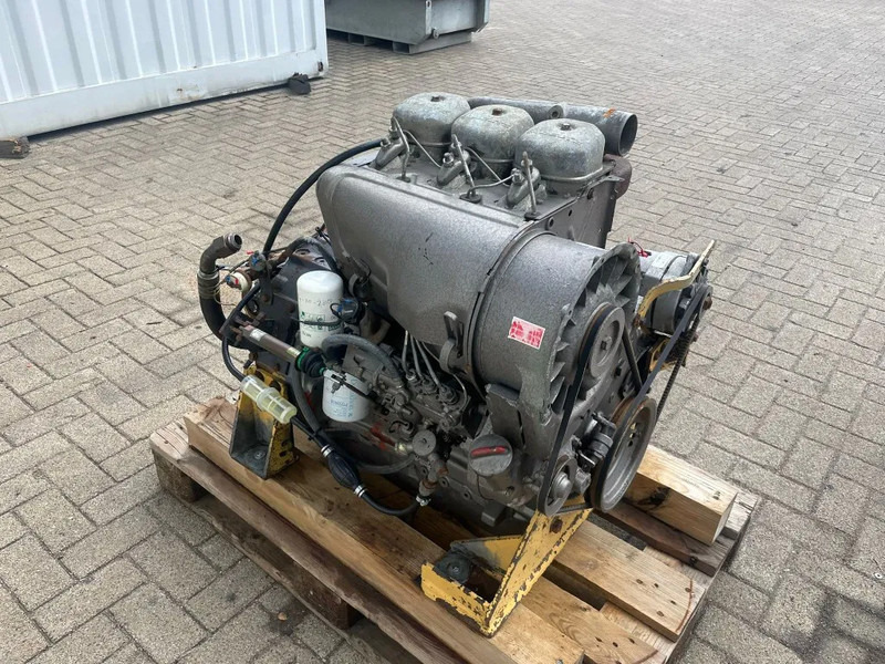 Deutz F3L 912 Motor 3 cilinder 38 kW 52 PK Diesel Motor - Motor para Equipo de manutención: foto 5 Deutz F3L 912 Motor 3 cilinder 38 kW 52 PK Diesel Motor - Motor para Equipo de manutención: foto 5