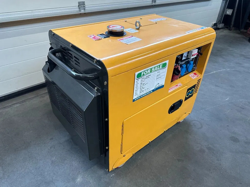 Diesel Diesel Generator UK-9500 5.5 kW 230 en 400 Volt Silent Diesel generator New ! - Generador industriale: foto 4 Diesel Diesel Generator UK-9500 5.5 kW 230 en 400 Volt Silent Diesel generator New ! - Generador industriale: foto 4