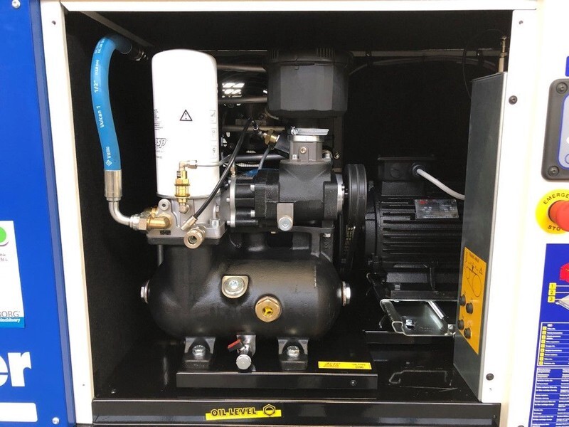 Fiac New Silver D 7.5 / 300 Silent 5.5 kW 720 L / min 10 bar Elektrische Schroefcompressor met ketel en droger - Compresor de aire: foto 4 Fiac New Silver D 7.5 / 300 Silent 5.5 kW 720 L / min 10 bar Elektrische Schroefcompressor met ketel en droger - Compresor de aire: foto 4
