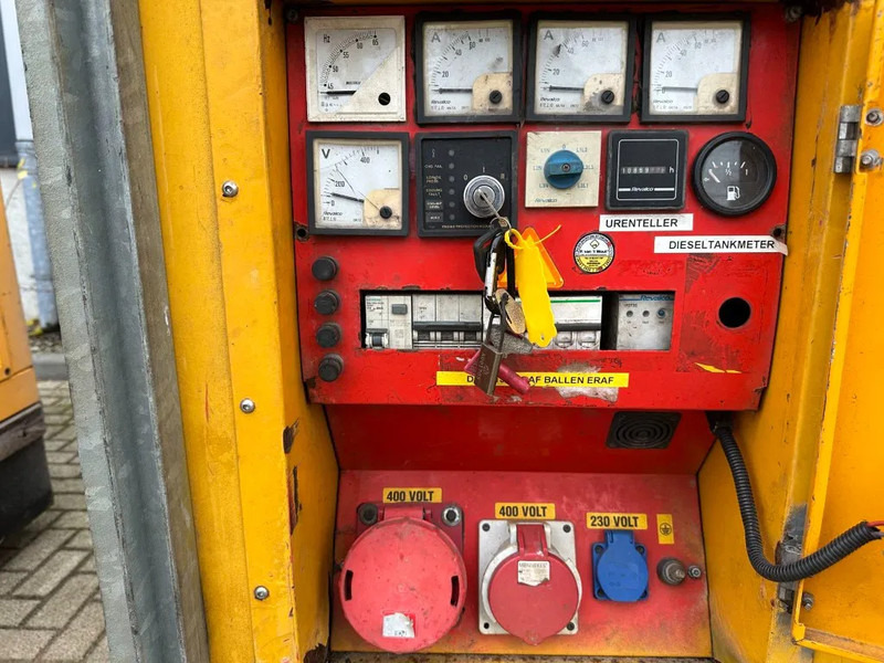 Himoinsa Iveco Stamford 40 kVA Silent generatorset - Generador industriale: foto 2 Himoinsa Iveco Stamford 40 kVA Silent generatorset - Generador industriale: foto 2