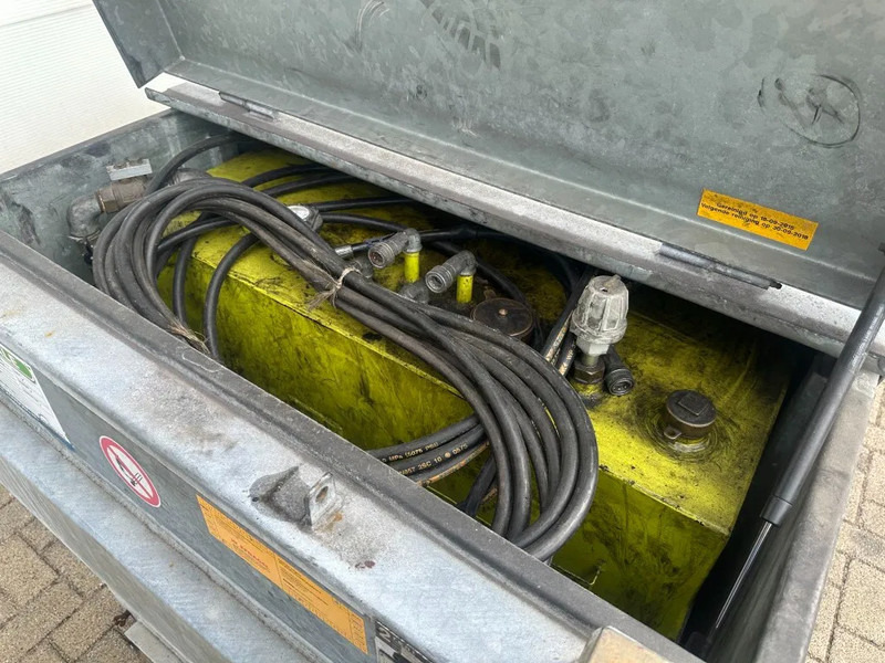 Kiwa IBC Steenbergen 750 liter Dieseltank met Handpomp Milieutank Gegalvaniseerd - Tanque de almacenamiento: foto 5 Kiwa IBC Steenbergen 750 liter Dieseltank met Handpomp Milieutank Gegalvaniseerd - Tanque de almacenamiento: foto 5