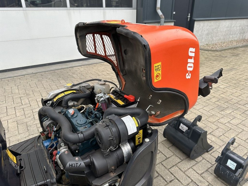 Kubota U10-3 Minigraver Diesel Graafmachine 2021 ! 690 uur ! As New ! - Miniexcavadora: foto 3 Kubota U10-3 Minigraver Diesel Graafmachine 2021 ! 690 uur ! As New ! - Miniexcavadora: foto 3