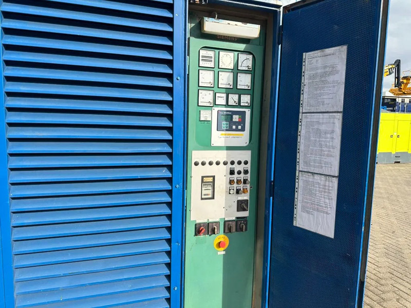 MTU 450 kVA Supersilent generatorset in 20 ft container aggregaat - Generador industriale: foto 5 MTU 450 kVA Supersilent generatorset in 20 ft container aggregaat - Generador industriale: foto 5
