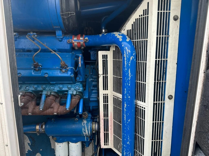 Perkins 3008-TAG3A FG Wilson Stamford 450 kVA Silent generatorset - Generador industriale: foto 3 Perkins 3008-TAG3A FG Wilson Stamford 450 kVA Silent generatorset - Generador industriale: foto 3