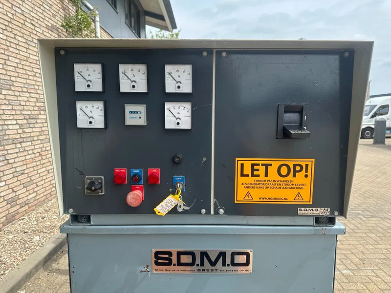 Volvo Penta TD121GG SDMO Leroy Somer 200 kVA noodstroom generatorset - Generador industriale: foto 4 Volvo Penta TD121GG SDMO Leroy Somer 200 kVA noodstroom generatorset - Generador industriale: foto 4