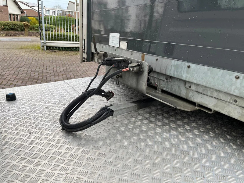 Cabeza tractora Iveco Daily 40 C17T: foto 17