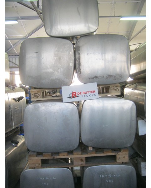 DAF Brandstoftanks voor CF en XF (aluminium) - Depósito de combustible para Camión: foto 2 DAF Brandstoftanks voor CF en XF (aluminium) - Depósito de combustible para Camión: foto 2