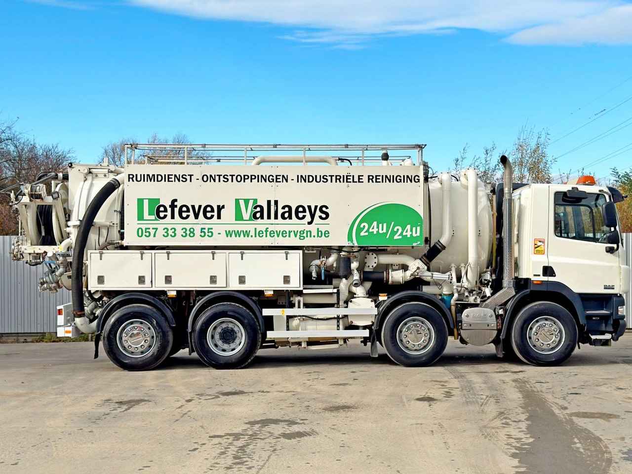 DAF CF 85.410 * Saug und Spülwagen +FUNK - Limpieza de alcantarillado: foto 3 DAF CF 85.410 * Saug und Spülwagen +FUNK - Limpieza de alcantarillado: foto 3