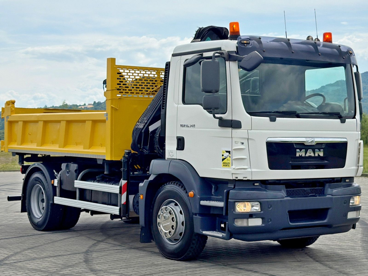 MAN TGM 18.340* KIPPER 4,05m*HIAB 111 B-2 HIDUO/FUNK - Camión grúa: foto 4 MAN TGM 18.340* KIPPER 4,05m*HIAB 111 B-2 HIDUO/FUNK - Camión grúa: foto 4
