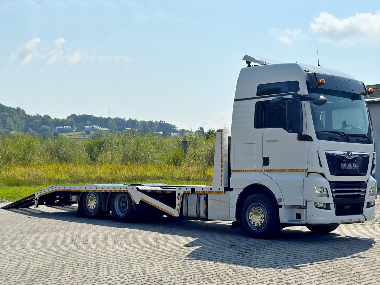MAN TGX 26.510 * ABSCHLEPPWAGEN * TOPZUSTAND - Grua de remolque autos: foto 2 MAN TGX 26.510 * ABSCHLEPPWAGEN * TOPZUSTAND - Grua de remolque autos: foto 2