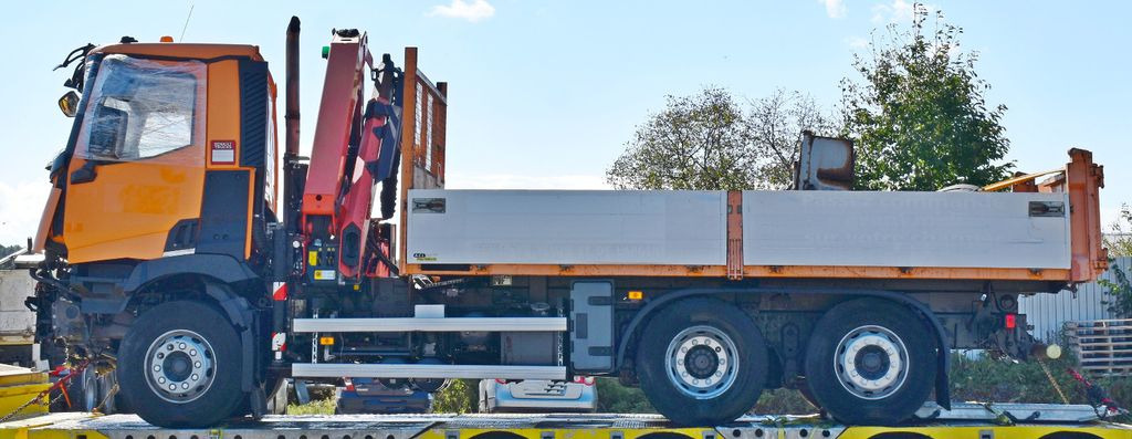 Renault C 380* KIPPER 5,40 m* PK 16001 K-B Renault C 380* KIPPER 5,40 m* PK 16001 K-B - Camión volquete, Camión grúa: foto 4 Renault C 380* KIPPER 5,40 m* PK 16001 K-B Renault C 380* KIPPER 5,40 m* PK 16001 K-B - Camión volquete, Camión grúa: foto 4