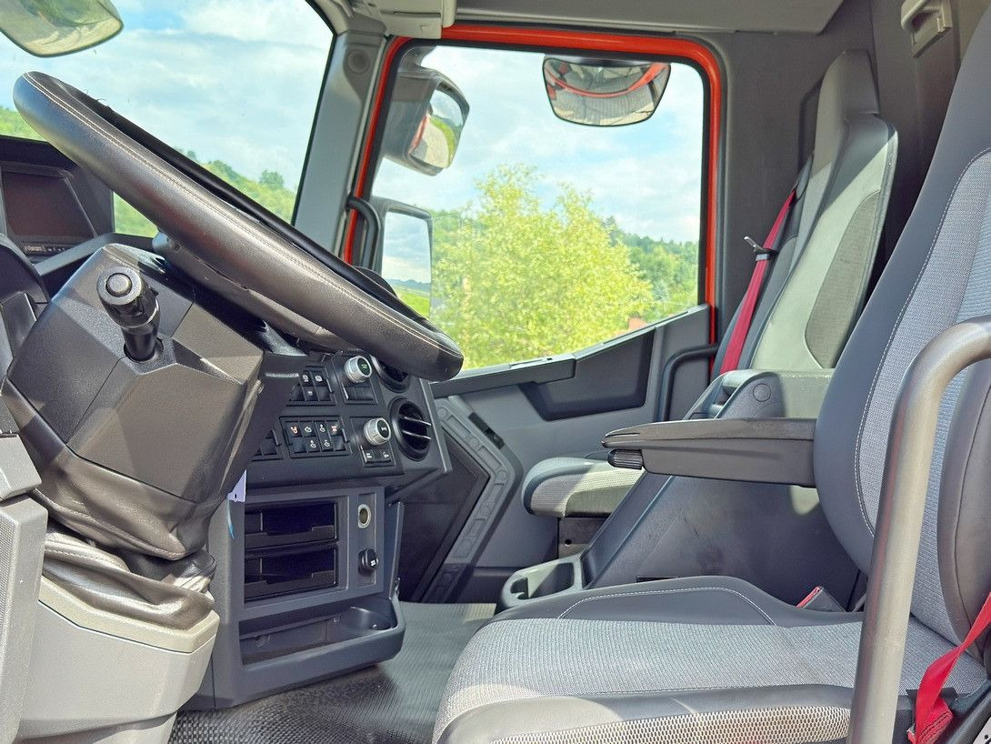 Leasing de Renault C 430 *KIPPER 6,80m* HIAB X-HIDUO 188 ES-4 * 8x4 Renault C 430 *KIPPER 6,80m* HIAB X-HIDUO 188 ES-4 * 8x4: foto 9 Leasing de Renault C 430 *KIPPER 6,80m* HIAB X-HIDUO 188 ES-4 * 8x4 Renault C 430 *KIPPER 6,80m* HIAB X-HIDUO 188 ES-4 * 8x4: foto 9