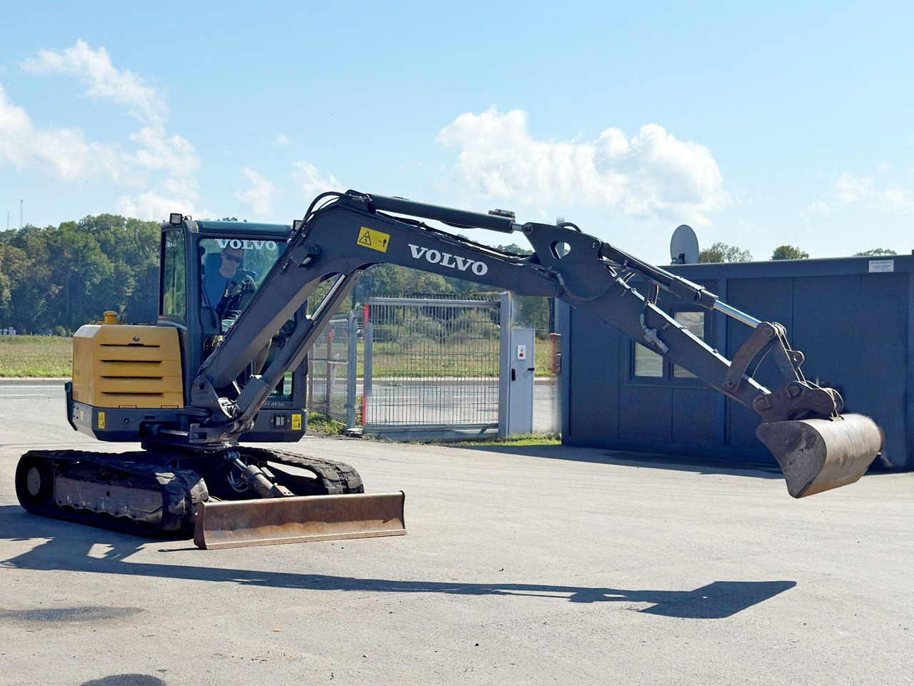 Volvo EC 55 * Raupenbagger * TOPZUSTAND - Bulldozer: foto 3 Volvo EC 55 * Raupenbagger * TOPZUSTAND - Bulldozer: foto 3