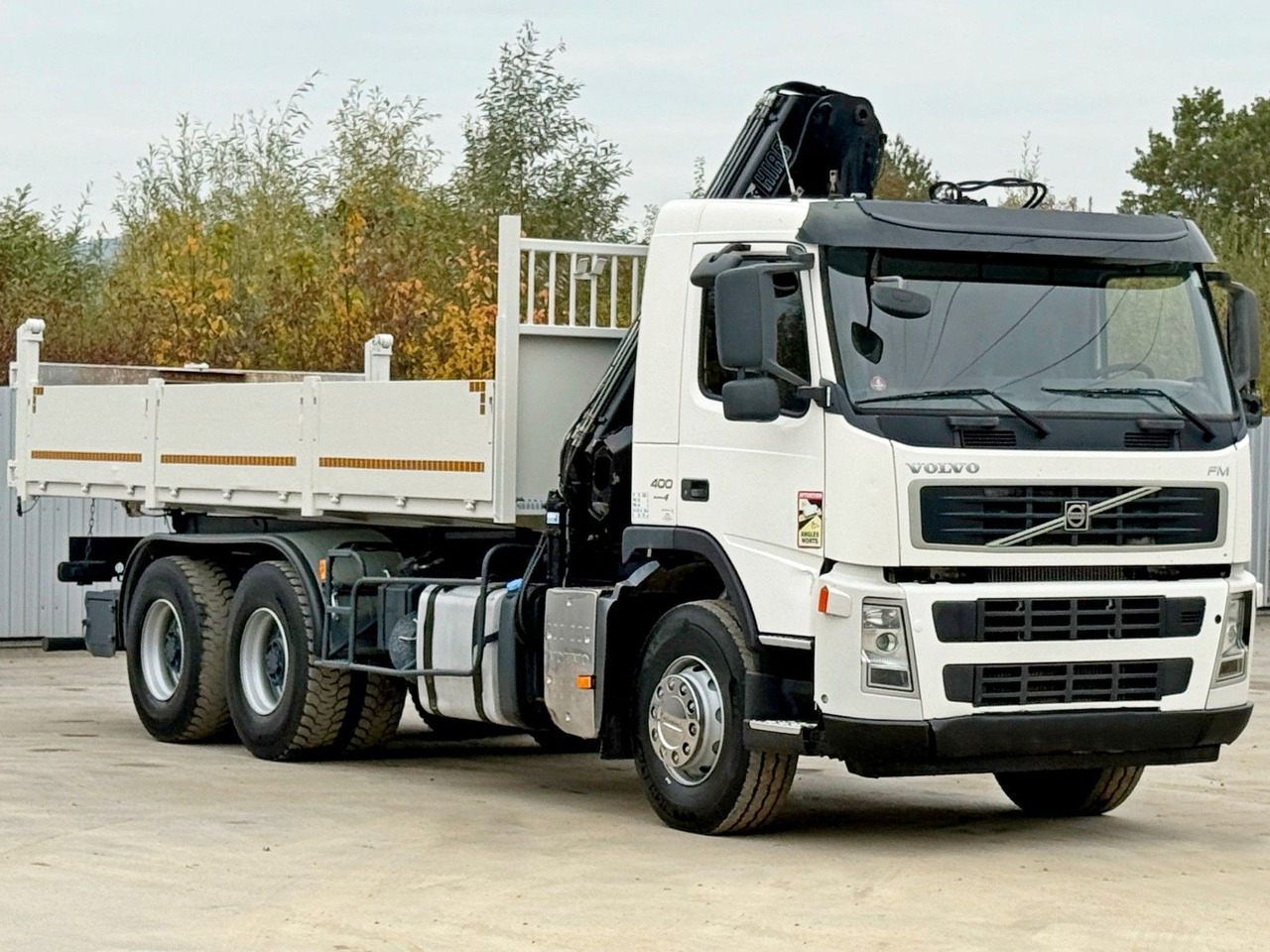 Volvo FM 400 Kipper 6,20m * HIAB 144 B-3 HIDUO* 6x4 - Camión volquete: foto 5 Volvo FM 400 Kipper 6,20m * HIAB 144 B-3 HIDUO* 6x4 - Camión volquete: foto 5