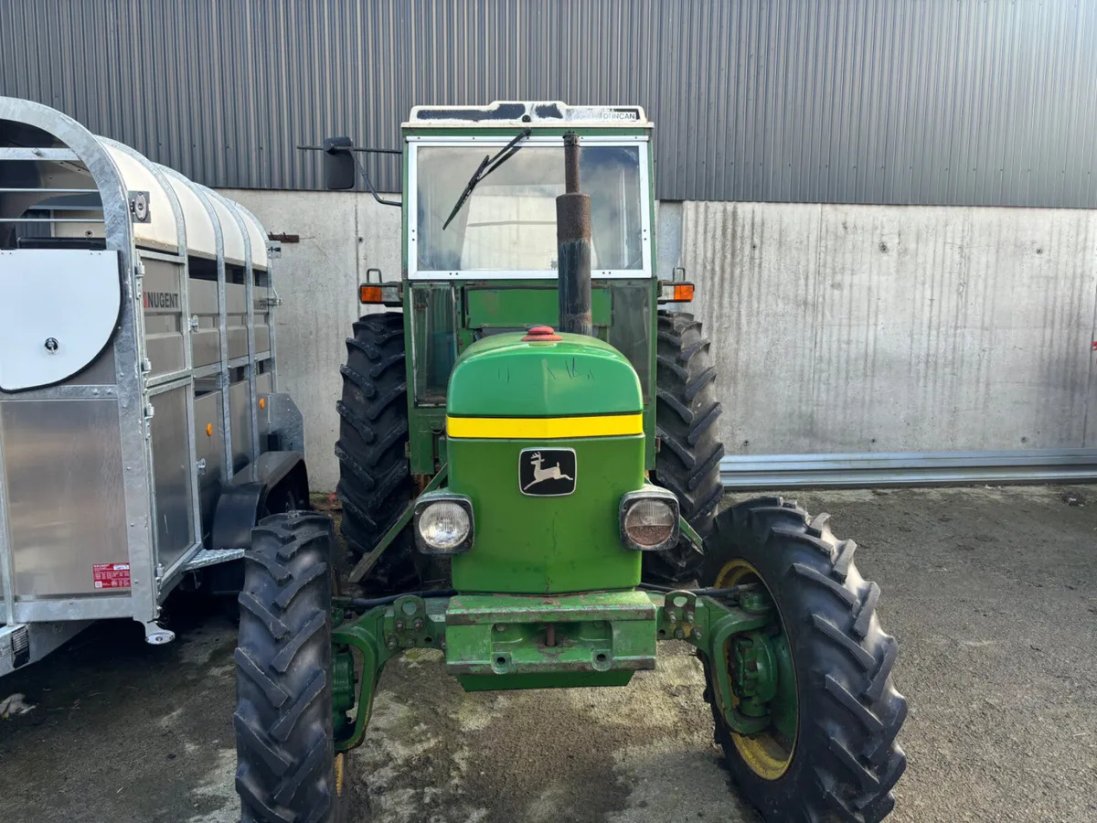 John Deere 2130 4WD - Tractor: foto 3 John Deere 2130 4WD - Tractor: foto 3