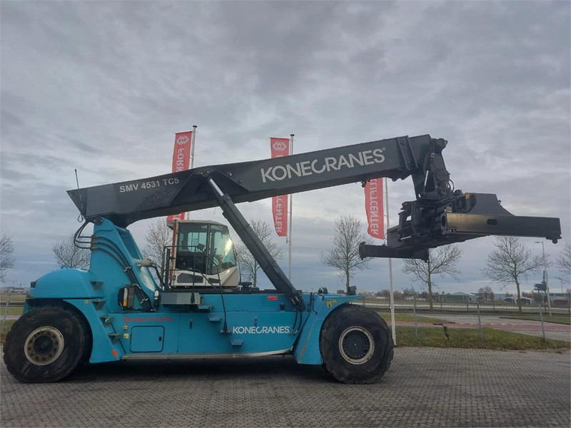 KONECRANES SMV 4531 TC5 - Reach stacker: foto 2 KONECRANES SMV 4531 TC5 - Reach stacker: foto 2