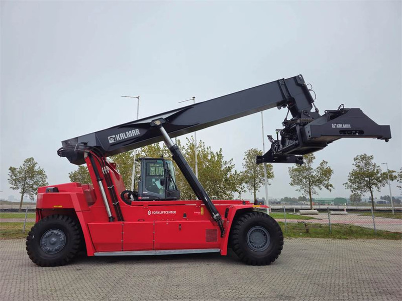 Kalmar DRG450-65S5 - Reach stacker: foto 1 Kalmar DRG450-65S5 - Reach stacker: foto 1
