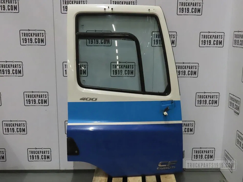 DAF 1950971 Portier Re. DAF CF - Puerta y piezas para Camión: foto 2 DAF 1950971 Portier Re. DAF CF - Puerta y piezas para Camión: foto 2