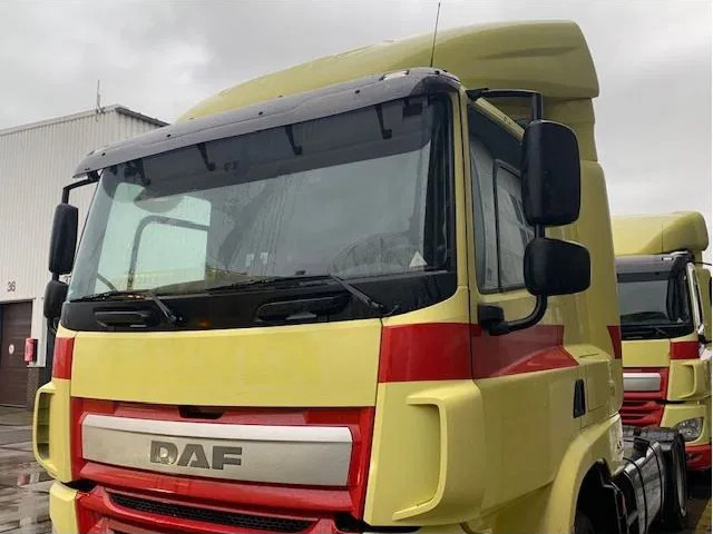 DAF CF Sleeper Cab L2 H1 Euro6 - Cabina e interior para Camión: foto 1 DAF CF Sleeper Cab L2 H1 Euro6 - Cabina e interior para Camión: foto 1