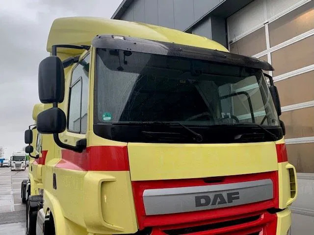 DAF CF Sleeper Cab L2 H1 Euro6 - Cabina e interior para Camión: foto 3 DAF CF Sleeper Cab L2 H1 Euro6 - Cabina e interior para Camión: foto 3