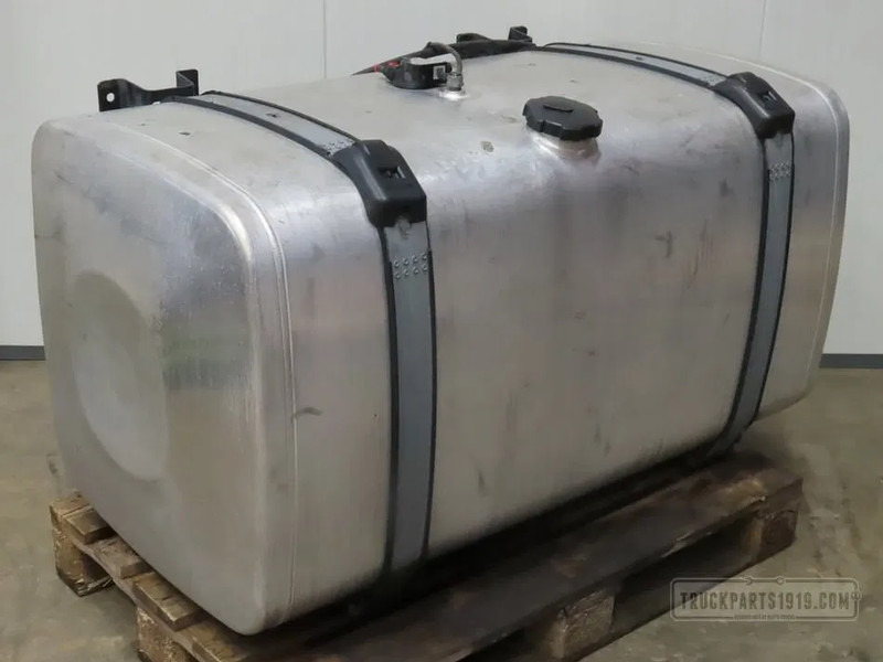 MAN 81.12201-5887 | Brandstoftank + steunen - Depósito de combustible para Camión: foto 1 MAN 81.12201-5887 | Brandstoftank + steunen - Depósito de combustible para Camión: foto 1