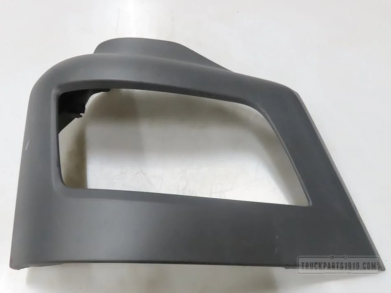 MAN Body & Chassis Parts Bumperzijdeel boven Re. TGS - Parachoques para Camión: foto 1 MAN Body & Chassis Parts Bumperzijdeel boven Re. TGS - Parachoques para Camión: foto 1