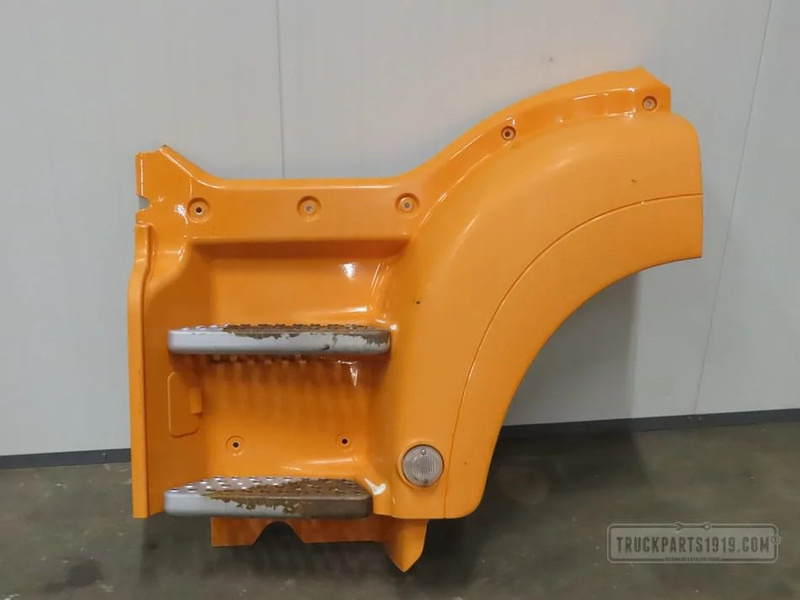 MAN TGS Body & Chassis Parts Instapbak Li. TGS - Peldaño para Camión: foto 2 MAN TGS Body & Chassis Parts Instapbak Li. TGS - Peldaño para Camión: foto 2