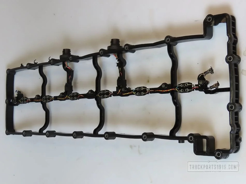 Mercedes-Benz Engines & Parts Verstevigingsframe MB OM471 - Cabezal de bloque para Camión: foto 2 Mercedes-Benz Engines & Parts Verstevigingsframe MB OM471 - Cabezal de bloque para Camión: foto 2