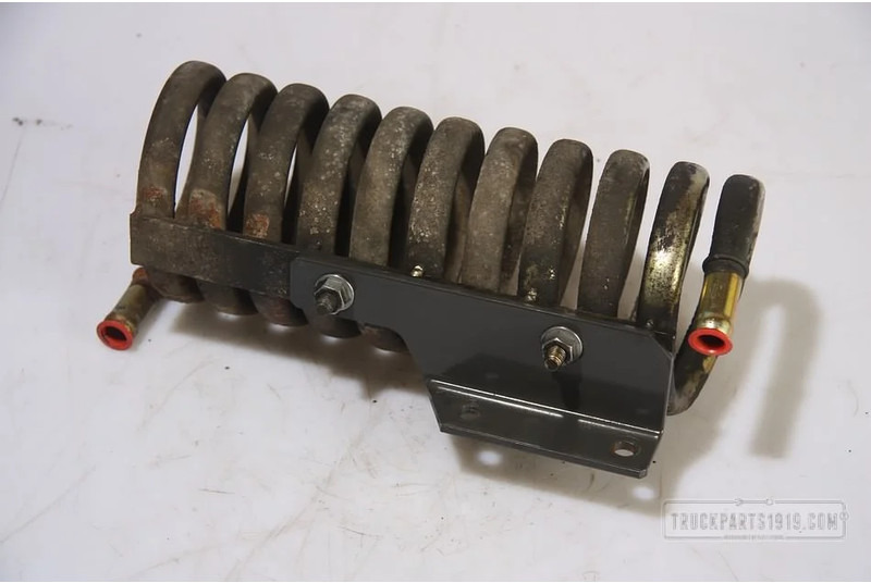 Renault Axle & Steering Parts Koelspiraal voor olie - Depósito de expansión para Camión: foto 1 Renault Axle & Steering Parts Koelspiraal voor olie - Depósito de expansión para Camión: foto 1