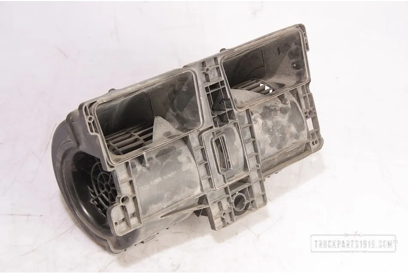 Scania 1523513 Kachelmotor Scania R - Calefacción/ Ventilación para Camión: foto 2 Scania 1523513 Kachelmotor Scania R - Calefacción/ Ventilación para Camión: foto 2