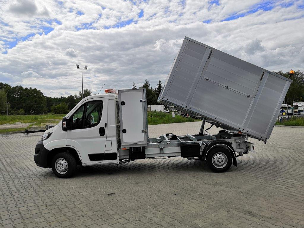 Renault Master 170 Kipper - Furgoneta basculante: foto 1 Renault Master 170 Kipper - Furgoneta basculante: foto 1