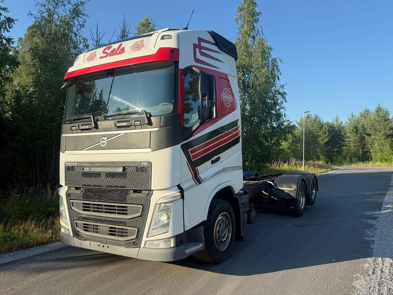 Volvo FH460 Globe 2016 - Camión chasis: foto 1 Volvo FH460 Globe 2016 - Camión chasis: foto 1