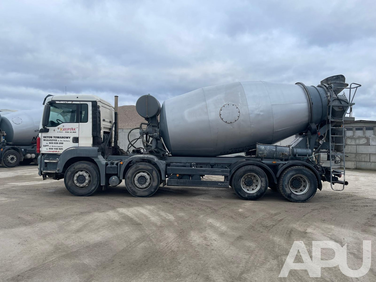 MAN 32.360 - Camión hormigonera: foto 2 MAN 32.360 - Camión hormigonera: foto 2