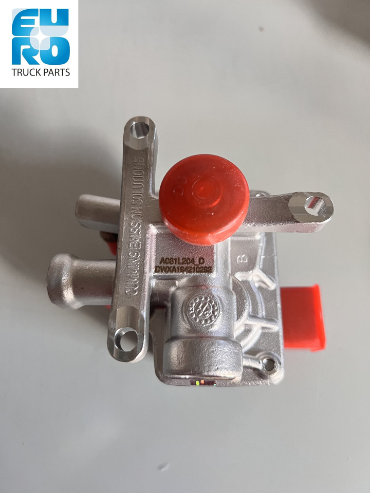 DAF Doseerklep AdBlue® CUMMINS 2115847C - Sistema de combustible para Camión: foto 2 DAF Doseerklep AdBlue® CUMMINS 2115847C - Sistema de combustible para Camión: foto 2
