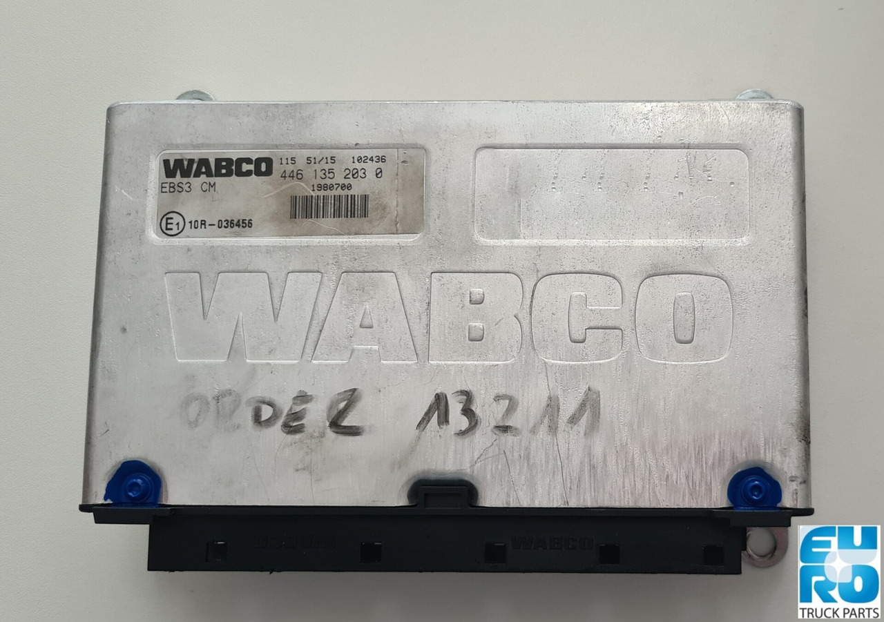 DAF REGELEENHEID RECOND., EBS, WABCO +STATIEGELD 4461352030REC - Válvula de freno para Camión: foto 1 DAF REGELEENHEID RECOND., EBS, WABCO +STATIEGELD 4461352030REC - Válvula de freno para Camión: foto 1