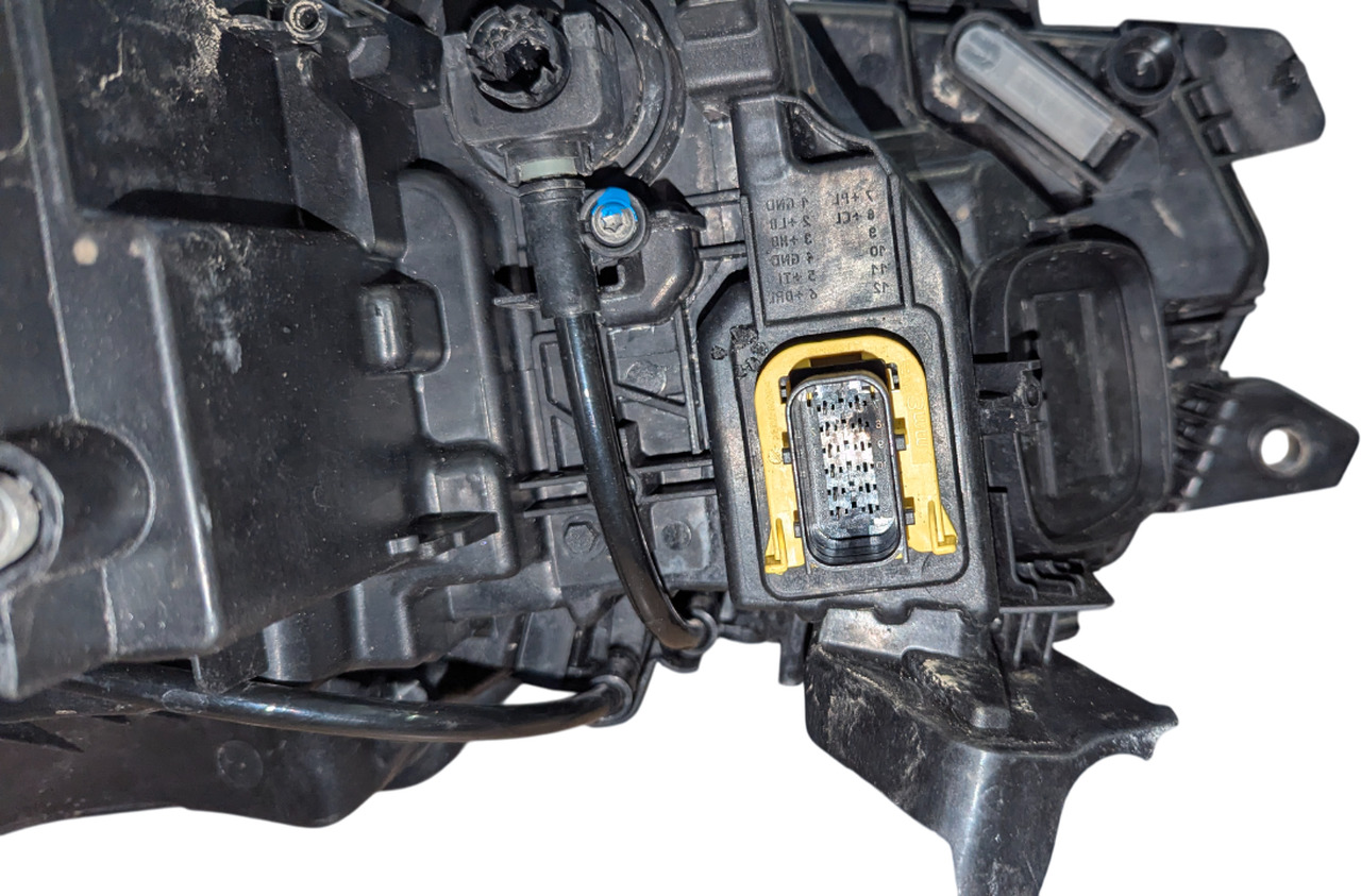 DAF XD XF XG LED-KOPLAMP LINKS OE | GEBRUIKT | 2188978U - Faro delantero para Camión: foto 4 DAF XD XF XG LED-KOPLAMP LINKS OE | GEBRUIKT | 2188978U - Faro delantero para Camión: foto 4