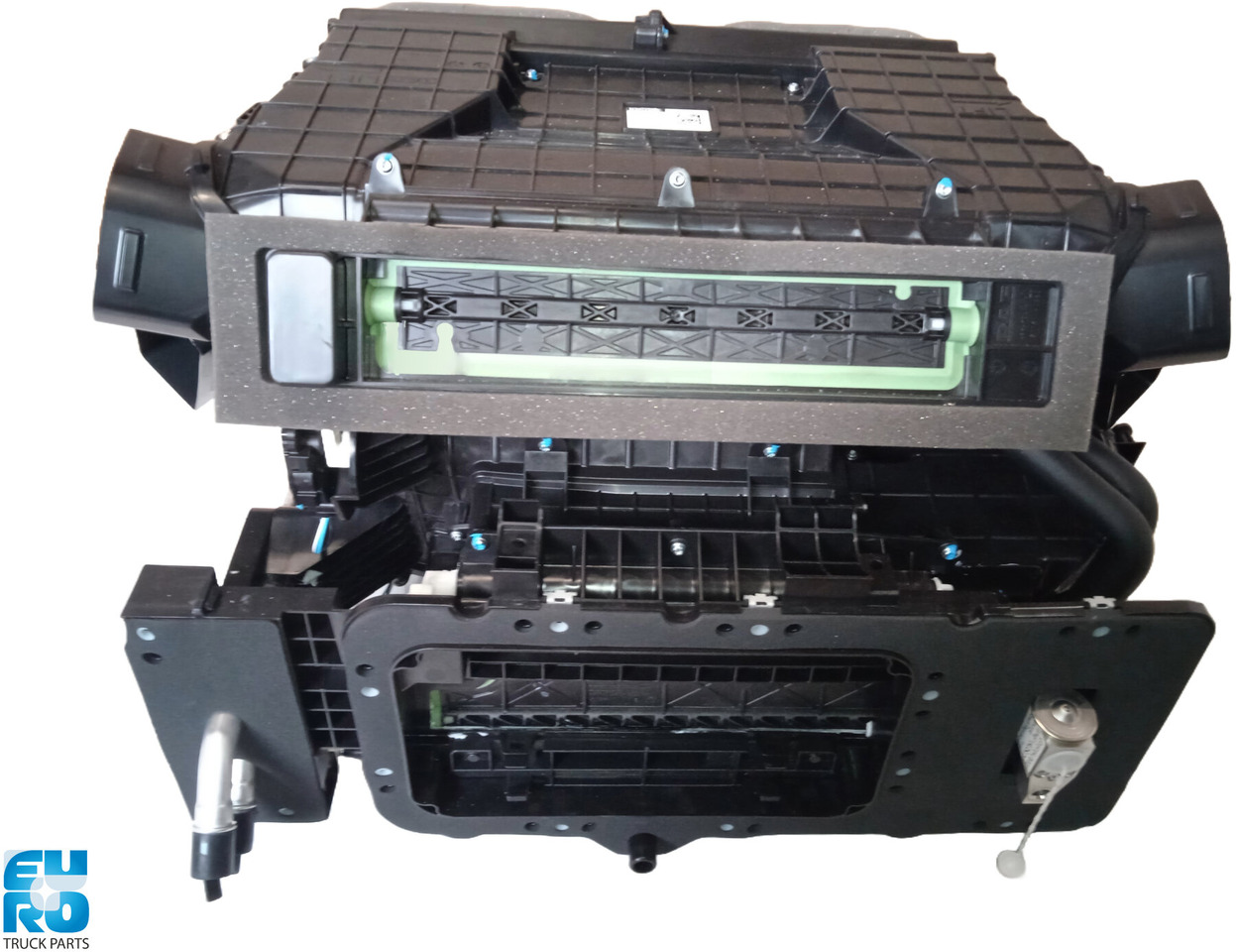 DAF XF 106 VERWARMING, CCC 2017- NIEUW 2302628 - Radiador para Camión: foto 2 DAF XF 106 VERWARMING, CCC 2017- NIEUW 2302628 - Radiador para Camión: foto 2