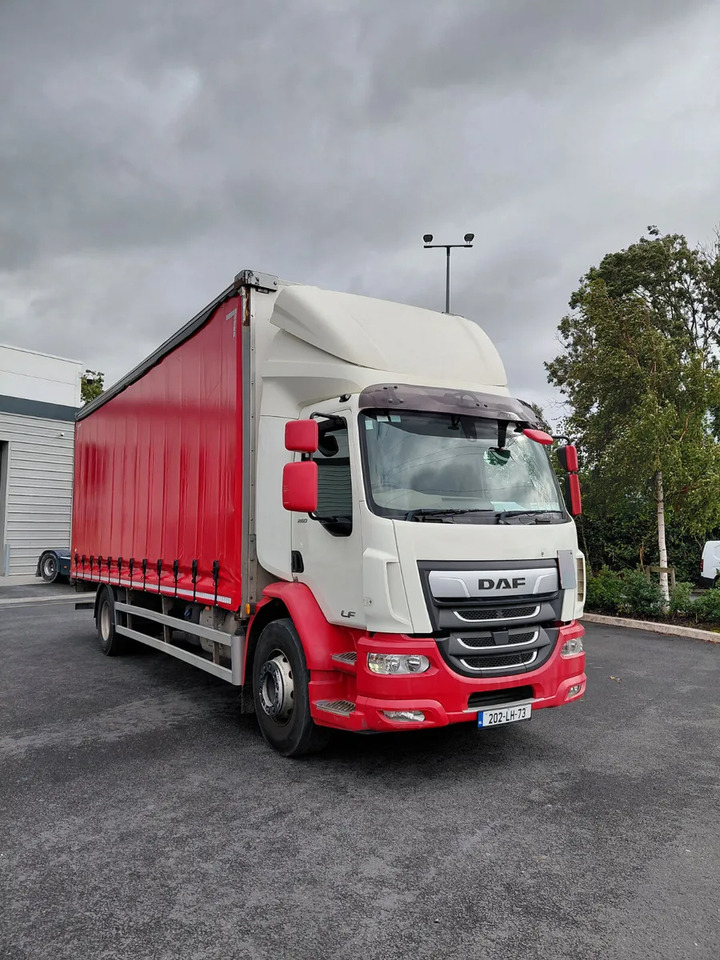2020 DAF 260 HP AUTO CURTAINSIDER - Camión lona: foto 1 2020 DAF 260 HP AUTO CURTAINSIDER - Camión lona: foto 1