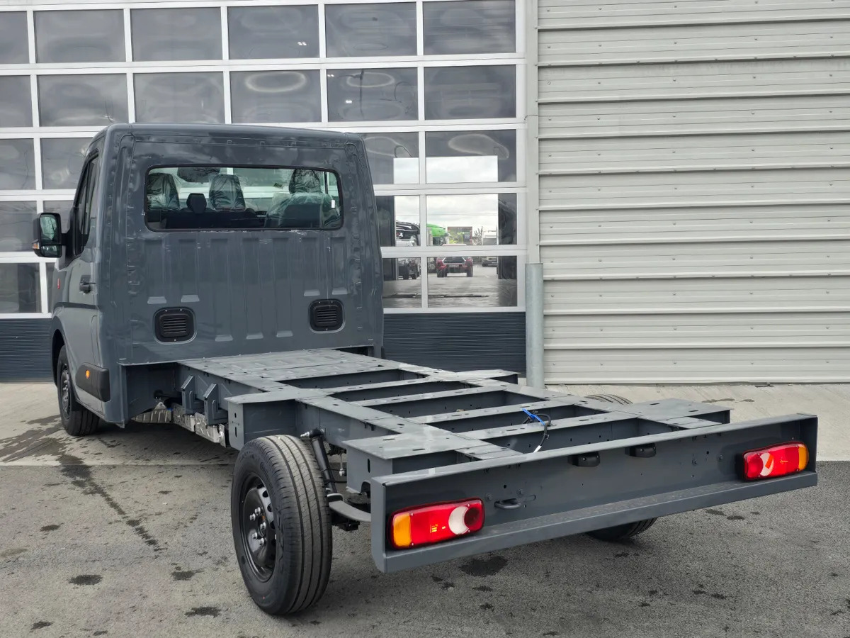 2025 Renault Master Chassis and Cab 170BHP - Camión chasis: foto 5 2025 Renault Master Chassis and Cab 170BHP - Camión chasis: foto 5